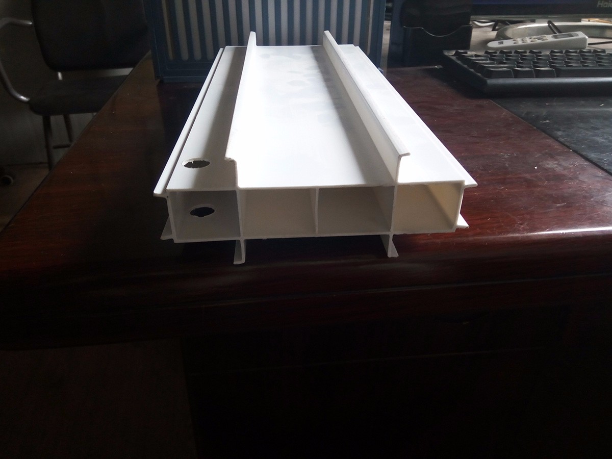 福州立面拉缝板 (1)150MM宽拉缝板